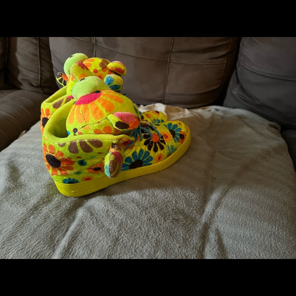 Jeremy Scott x Adidas Flower Power sneakers